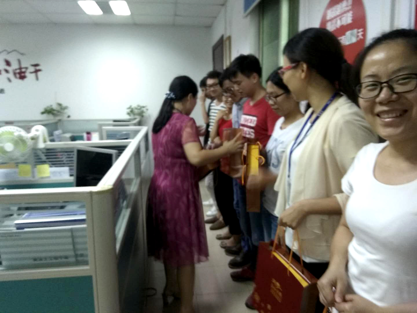 万利官网-不凡成就非凡,相信品牌力量