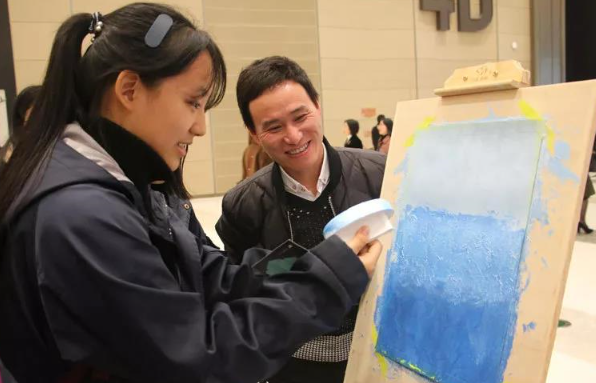 万利官网-不凡成就非凡,相信品牌力量