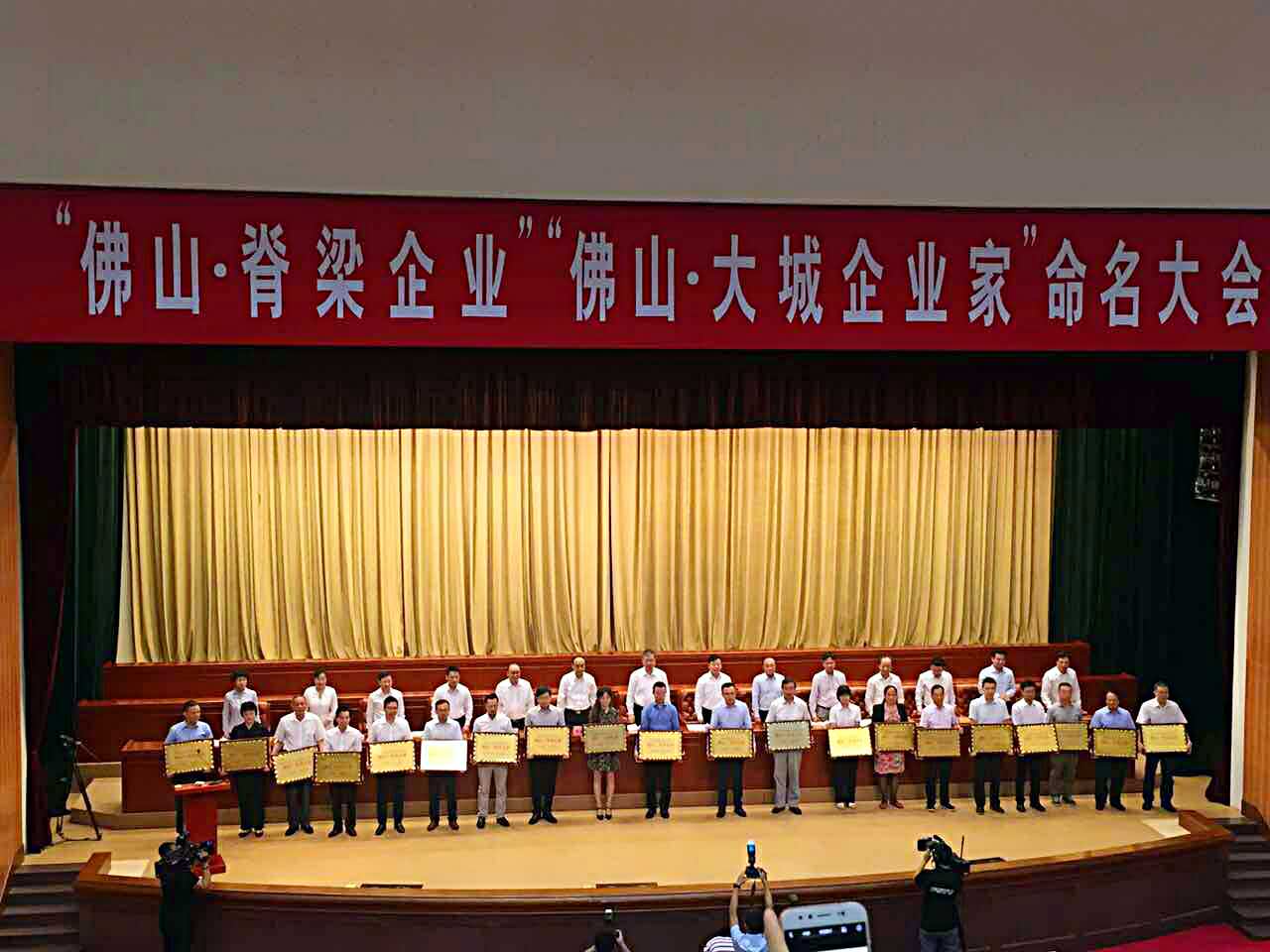 万利官网-不凡成就非凡,相信品牌力量